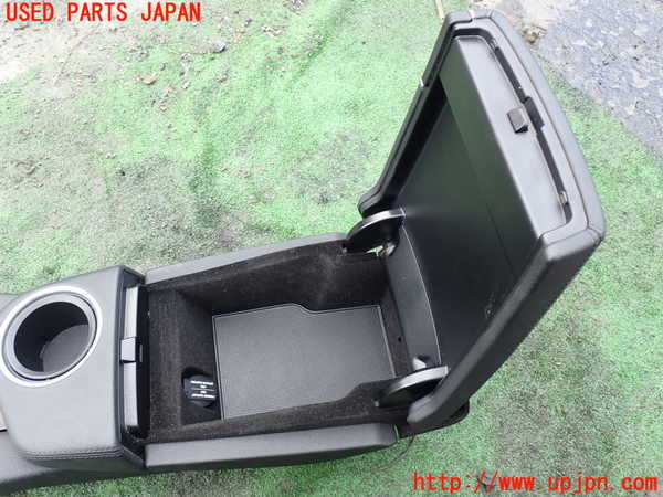 1UPJ-9232387540]ポルシェ・パナメーラ S E-ハイブリッド(970CGEA)センターコンソール 中古_3
