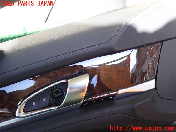 1UPJ-9232381264]ポルシェ・パナメーラ S E-ハイブリッド(970CGEA)左前ドア内張り 中古_2