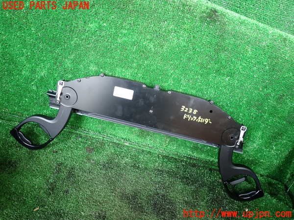 1UPJ-9232387810]ポルシェ・パナメーラ S E-ハイブリッド(970CGEA)ドリンクホルダー 中古_2