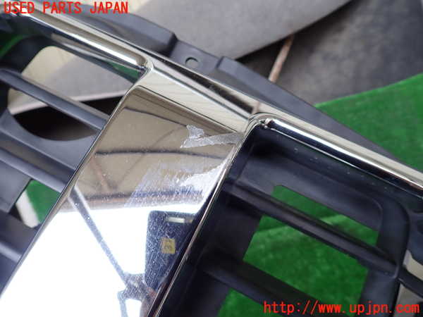 1UPJ-9232401050]ジムニー シエラ(JB43W)ラジエターグリル 中古_2