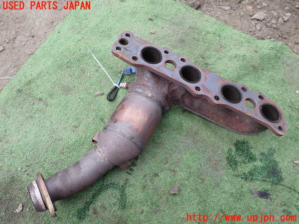 1UPJ-9232402041]ジムニー シエラ(JB43W)エキマニ1 触媒 マニバーター 中古_2