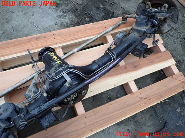 1UPJ-9232404370]ジムニー シエラ(JB43W)フロントデフホーシング 中古_3