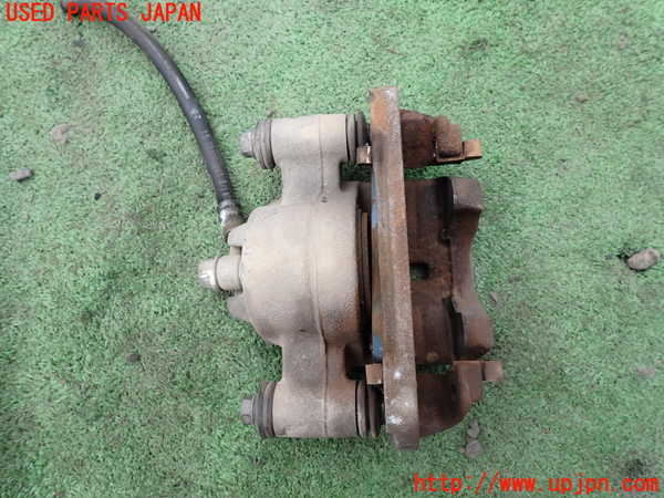 1UPJ-9232404085]ジムニー シエラ(JB43W)左フロントキャリパー 中古_2