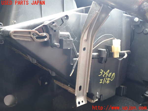 1UPJ-9232406081]ジムニー シエラ(JB43W)エバポレーター1 中古_3