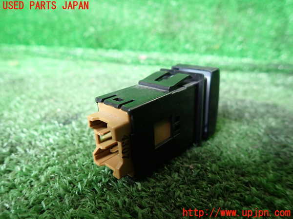 1UPJ-9232406295]ジムニー シエラ(JB43W)フォグスイッチ 中古_2