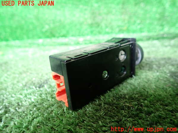 1UPJ-9232406300]ジムニー シエラ(JB43W)デフォッガースイッチ 中古_2
