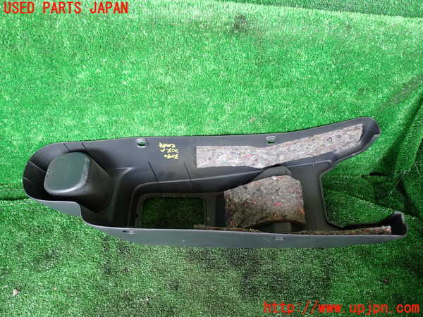 1UPJ-9232407549]ジムニー シエラ(JB43W)コンソール 中古_3