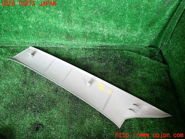 1UPJ-9232407655]ジムニー シエラ(JB43W)右フロントピラートリム 中古_2