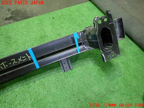 1UPJ-9232411014]ヴェルファイアハイブリッド(AYH30W)フロントバンパーホースメント 中古_4
