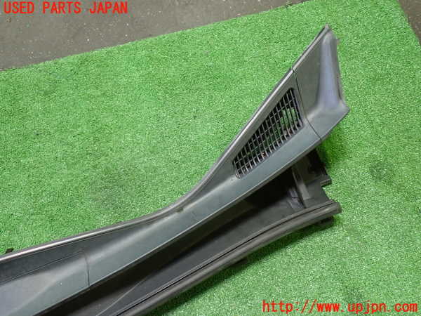 1UPJ-9232411190]ヴェルファイアハイブリッド(AYH30W)カウルトップ 中古_2
