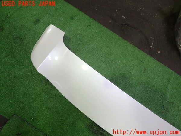 1UPJ-9232411520]ヴェルファイアハイブリッド(AYH30W)リアスポイラー 中古_3