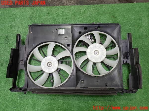 1UPJ-9232416836]ヴェルファイアハイブリッド(AYH30W)電動ファン1 中古_2