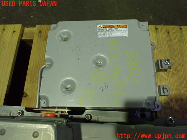 1UPJ-9232416911]ヴェルファイアハイブリッド(AYH30W)ハイブリッドバッテリー1 中古_4