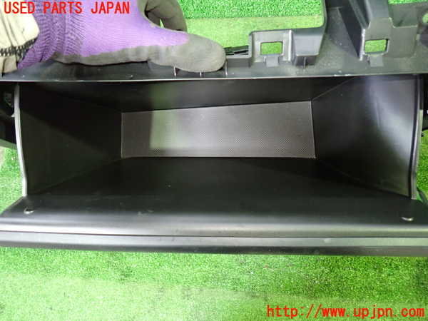 1UPJ-9232417516]ヴェルファイアハイブリッド(AYH30W)グローブボックス1 中古_2