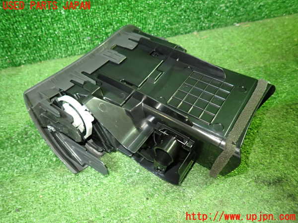 1UPJ-9232417527]ヴェルファイアハイブリッド(AYH30W)エアコン吹き出し口2 (左) 中古_2