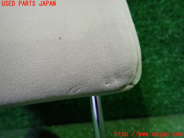 1UPJ-9232417180]ヴェルファイアハイブリッド(AYH30W)左2列目ヘッドレスト 中古_4