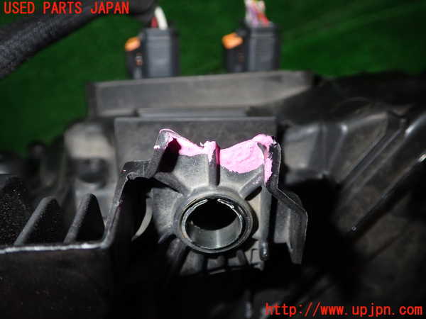 1UPJ-9232421132]プジョー・308(P51HN05)左ヘッドライト LED 中古_3