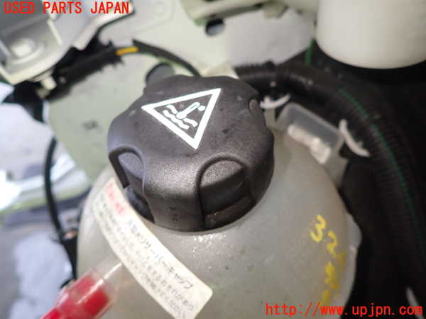 1UPJ-9232422410]プジョー・308(P51HN05)ラジエータータンク 中古_2