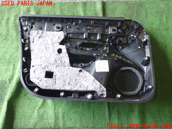 1UPJ-9232421234]プジョー・308(P51HN05)右前ドア内張り 中古_5