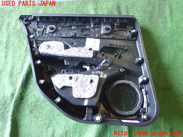 1UPJ-9232421294]プジョー・308(P51HN05)右後ドア内張り 中古_3