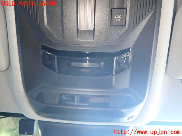 1UPJ-9232426411]プジョー・308(P51HN05)ルームランプ1 (１列目) 中古_2