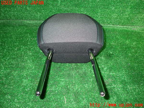 1UPJ-9232427070]プジョー・308(P51HN05)助手席ヘッドレスト 中古_4