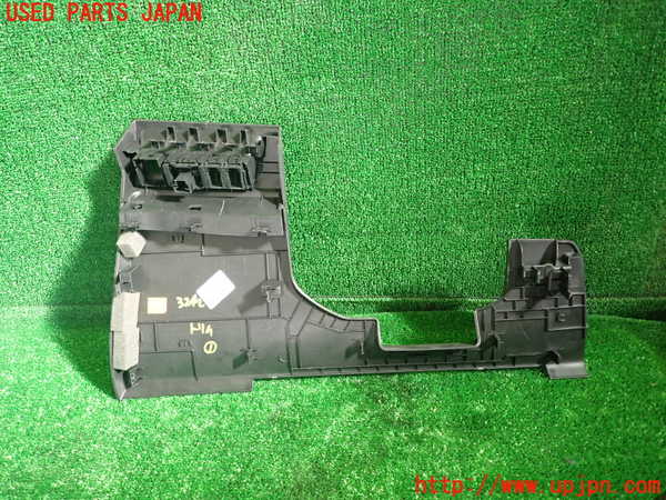 1UPJ-9232427691]プジョー・308(P51HN05)内装トリム類1 中古_2