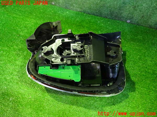 2UPJ-9232431530]BMW ミニ(MINI)クーパー コンバーチブル(WG15)(F57)右テールランプ 中古_3