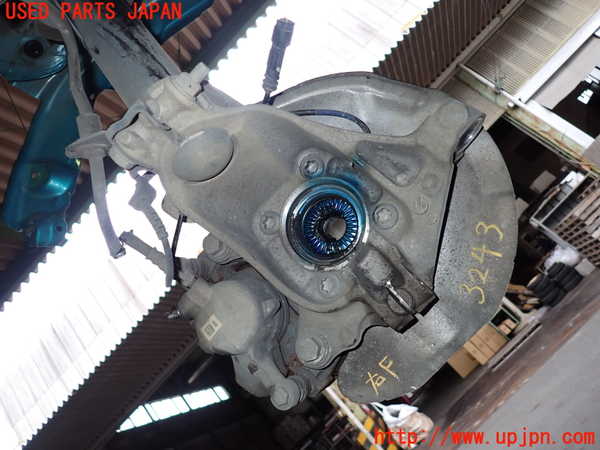 2UPJ-9232434290]BMW ミニ(MINI)クーパー コンバーチブル(WG15)(F57)右フロントナックルハブ 中古_2
