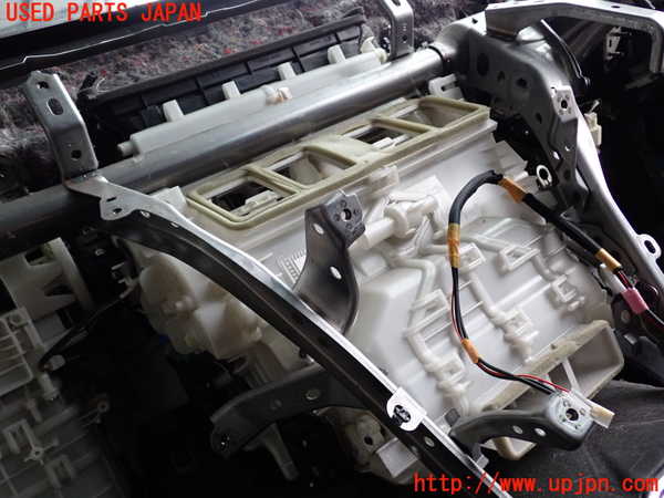 2UPJ-9232446081]レクサス・GS350(GRL10)エバポレーター1 中古_2