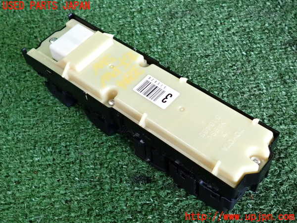 2UPJ-9232446240]レクサス・GS350(GRL10)右前パワーウィンドウスイッチ 中古_2