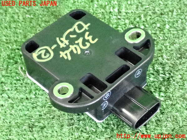 2UPJ-9232446382]レクサス・GS350(GRL10)センサー2 (ヨーレート) 中古_2