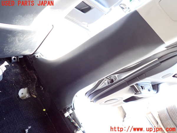 2UPJ-9232447665]レクサス・GS350(GRL10)右センターピラートリム 中古_3