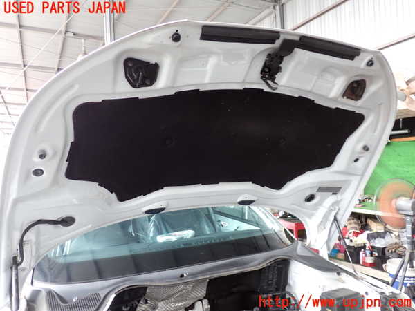 2UPJ-9232451060]アウディ・A1 スポーツバック(8XCHZ)ボンネットフード 中古_4