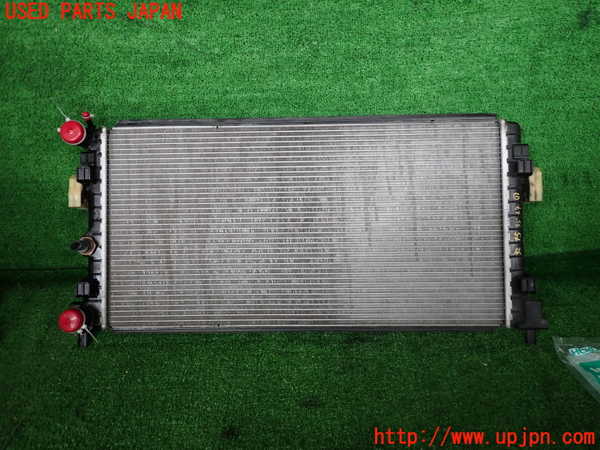 2UPJ-9232452321]アウディ・A1 スポーツバック(8XCHZ)ラジエーター1 中古_3