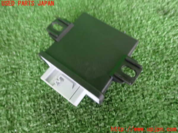 2UPJ-9232456149]アウディ・A1 スポーツバック(8XCHZ)コンピューター4 (ライトコントロール) 中古_2