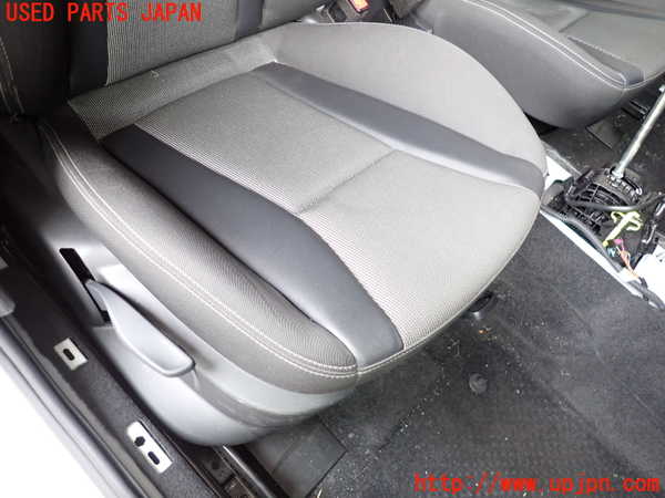 2UPJ-9232457035]アウディ・A1 スポーツバック(8XCHZ)運転席シート 中古_3