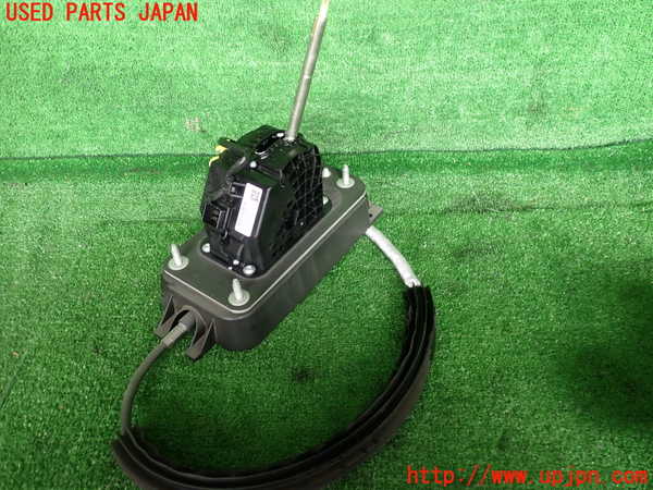 2UPJ-9232457555]アウディ・A1 スポーツバック(8XCHZ)ATシフトレバー 中古_2