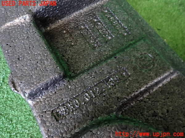 2UPJ-9232457772]アウディ・A1 スポーツバック(8XCHZ)ラゲッジトレイ2 中古_3