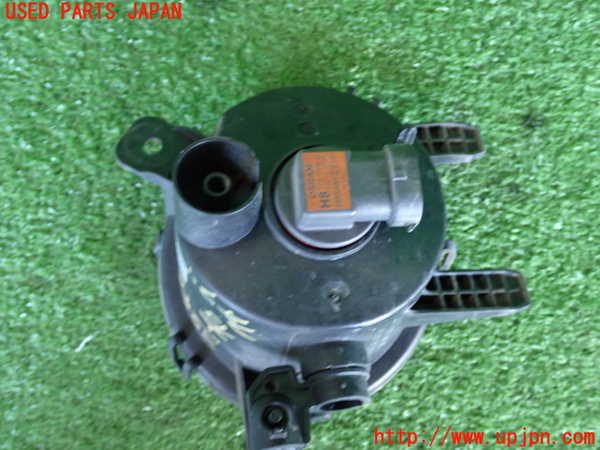 2UPJ-9232461180]BMW 116i(1A16)(F20)右フォグ 中古_3