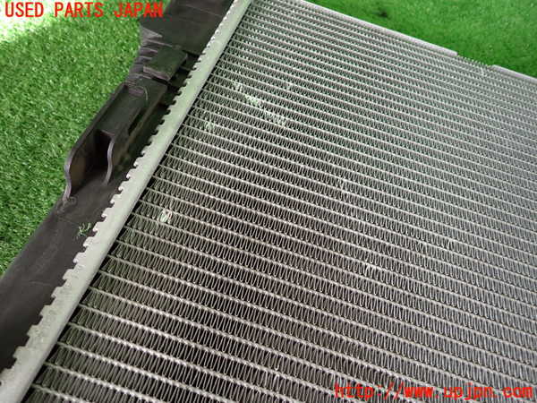 2UPJ-9232462321]BMW 116i(1A16)(F20)ラジエーター1 中古_3