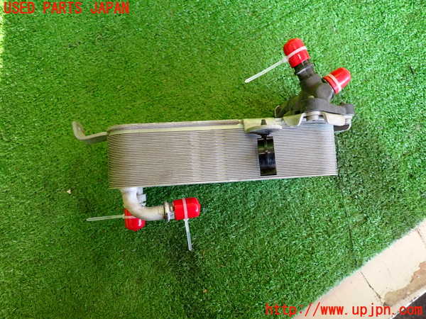2UPJ-9232462481]BMW 116i(1A16)(F20)オイルクーラー1 中古_2