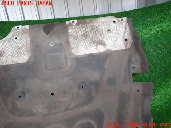 2UPJ-9232462170]BMW 116i(1A16)(F20)エンジンアンダーカバー 中古_2