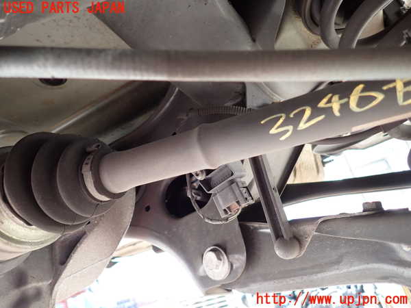 2UPJ-9232464025]BMW 116i(1A16)(F20)左リアドライブシャフト 中古_3