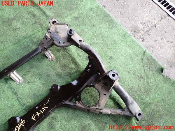 2UPJ-9232465285]BMW 116i(1A16)(F20)フロントメンバー 中古_2