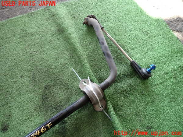 2UPJ-9232465440]BMW 116i(1A16)(F20)フロントスタビライザー 中古_2