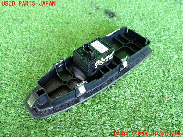 2UPJ-9232466245]BMW 116i(1A16)(F20)左前パワーウィンドウスイッチ 中古_2