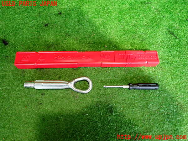 2UPJ-9232467805]BMW 116i(1A16)(F20)車載工具 中古_2