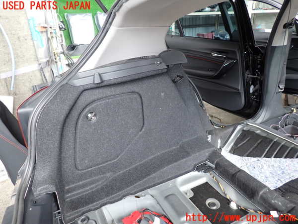 2UPJ-9232467680]BMW 116i(1A16)(F20)左リアピラートリム 中古_2