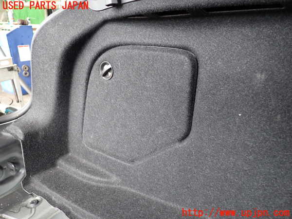 2UPJ-9232467680]BMW 116i(1A16)(F20)左リアピラートリム 中古_5